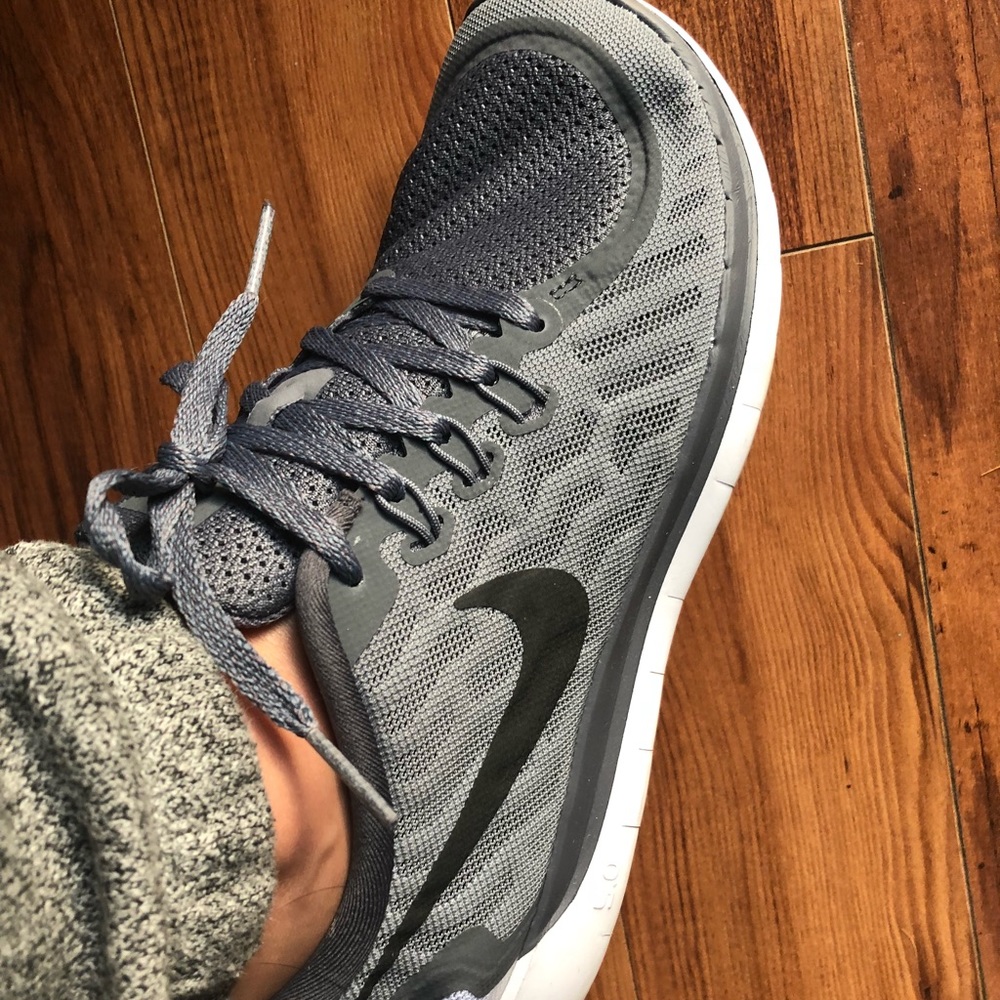 Nike free runs